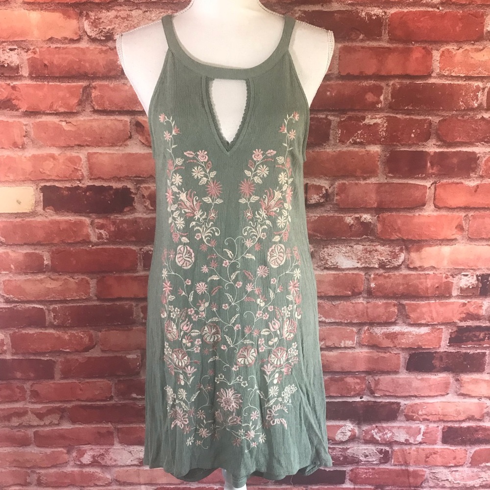 Alya Embroidered Mini Dress Sz M (O19)